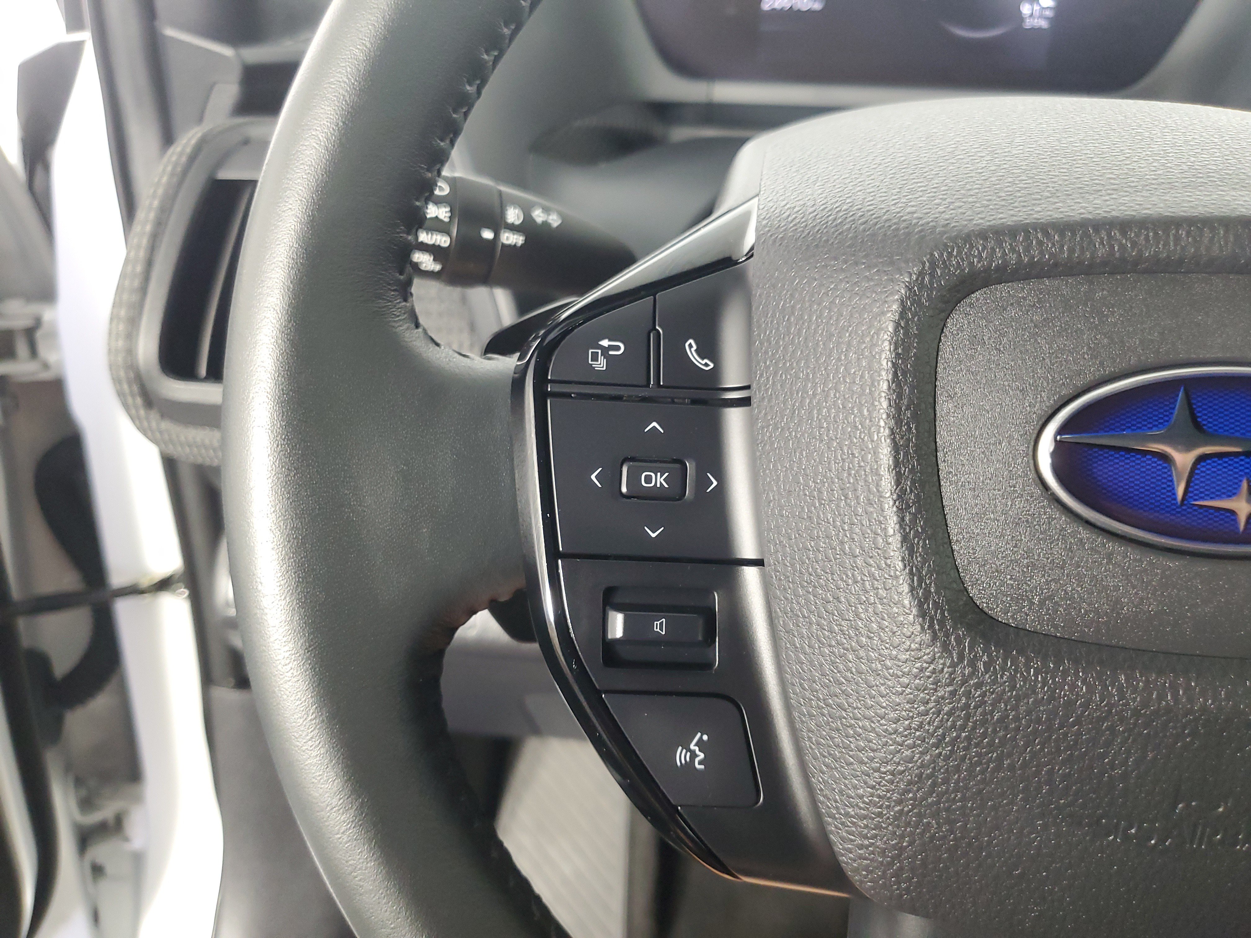 Used 2023 Subaru Solterra AWD image 23