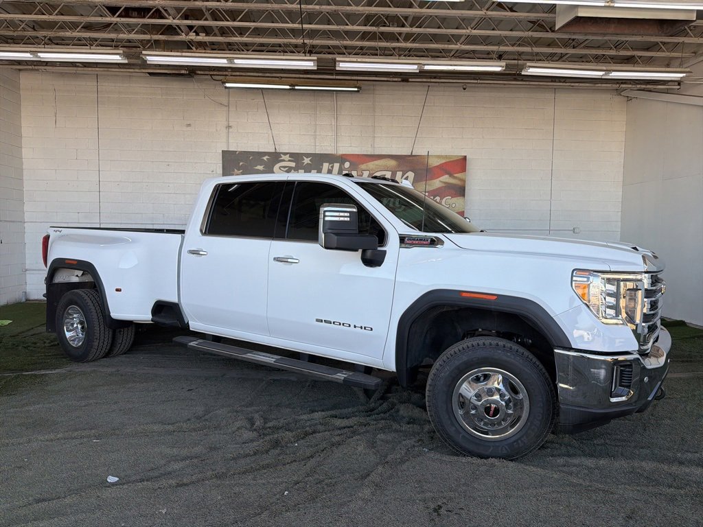 Used 2023 GMC Sierra 3500 SLT w/ SLT Premium Package image 9