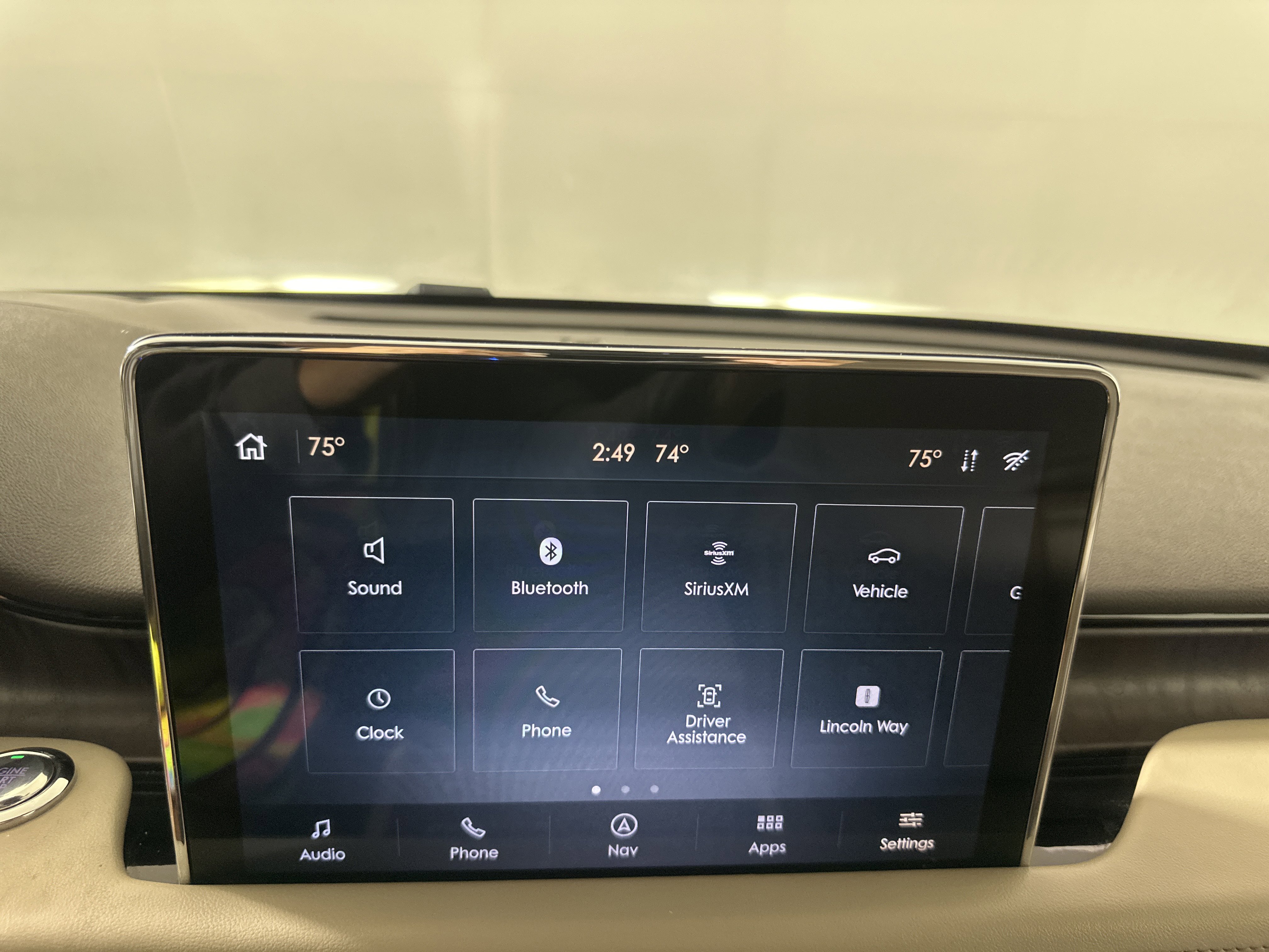 Used 2020 Lincoln Aviator Reserve w/ Equipment Group 202A image 17