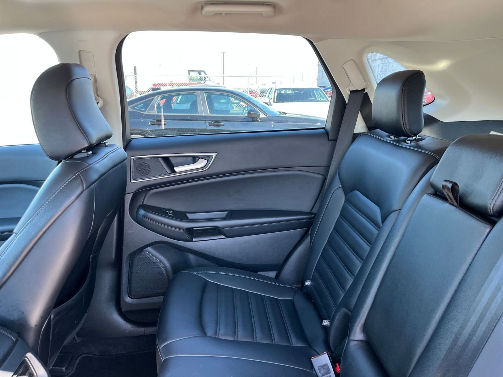 Used 2024 Ford Edge SEL image 39