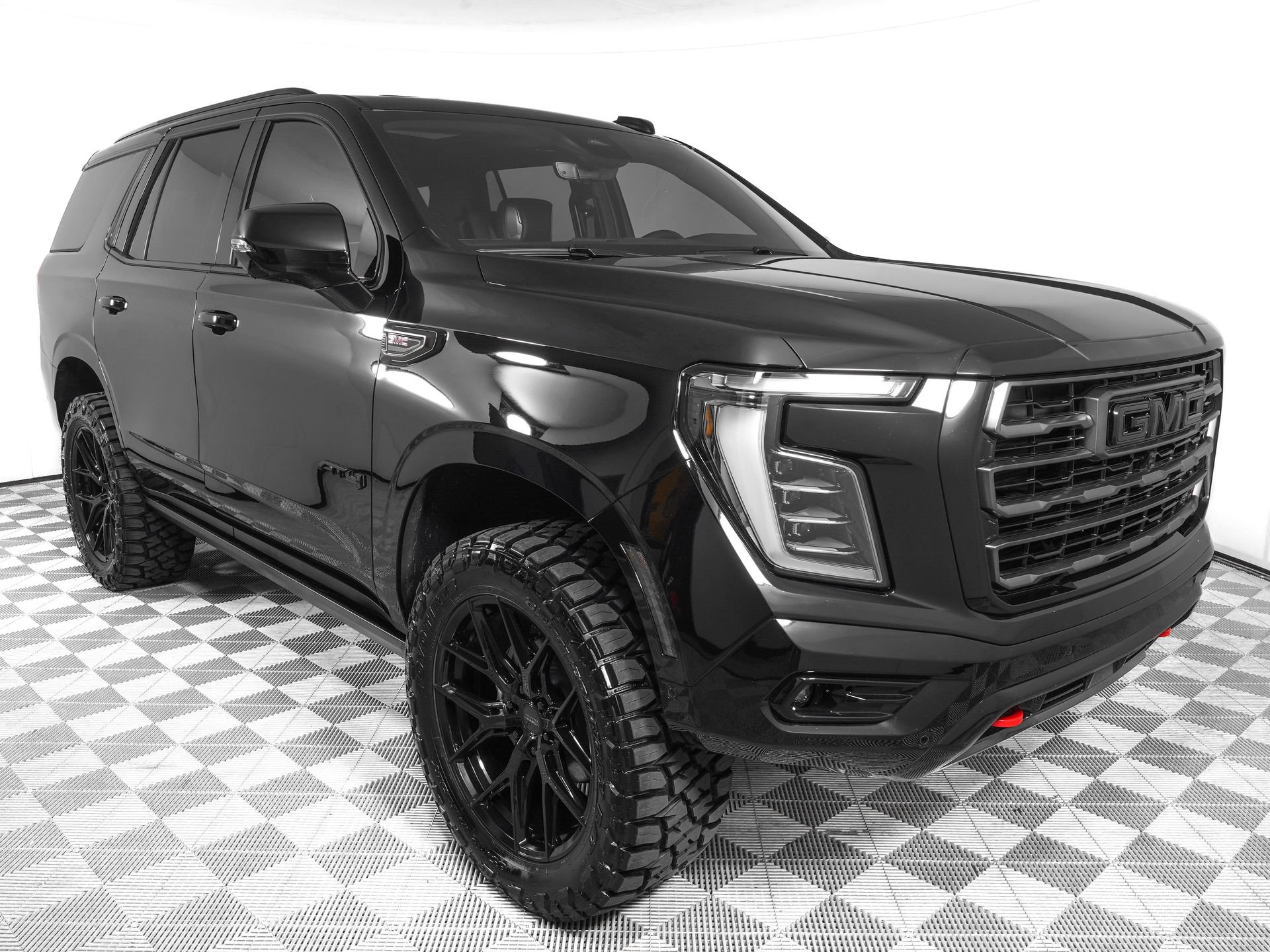 Used 2026 GMC Yukon AT4 Ultimate AWD/4WD image 3