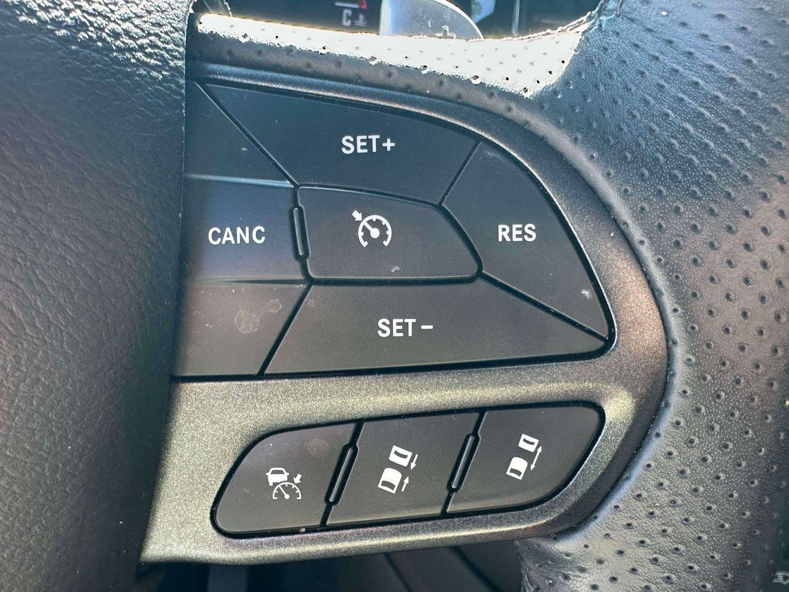 Used 2023 Dodge Durango GT AWD/4WD image 20