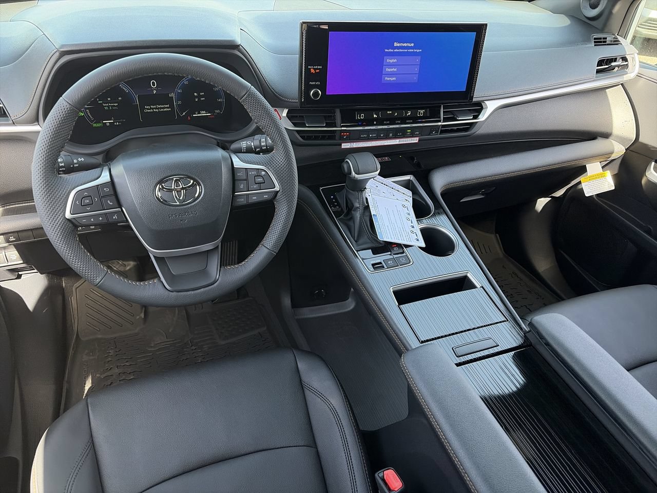 New 2026 Toyota Sienna XLE Woodland Edition AWD/4WD image 19