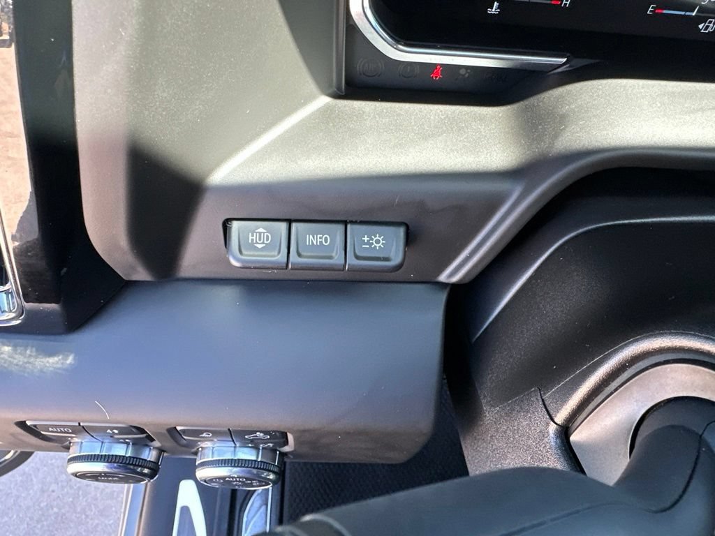 Certified 2025 GMC Sierra 2500 AT4X AWD/4WD image 11