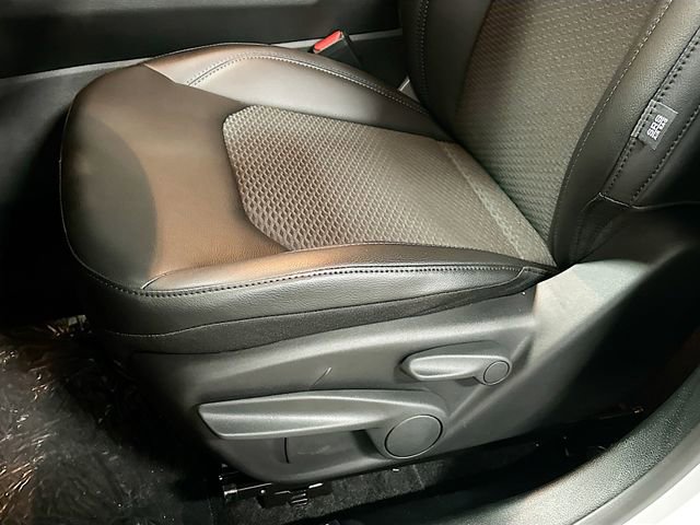 New 2026 Jeep Compass Latitude image 20