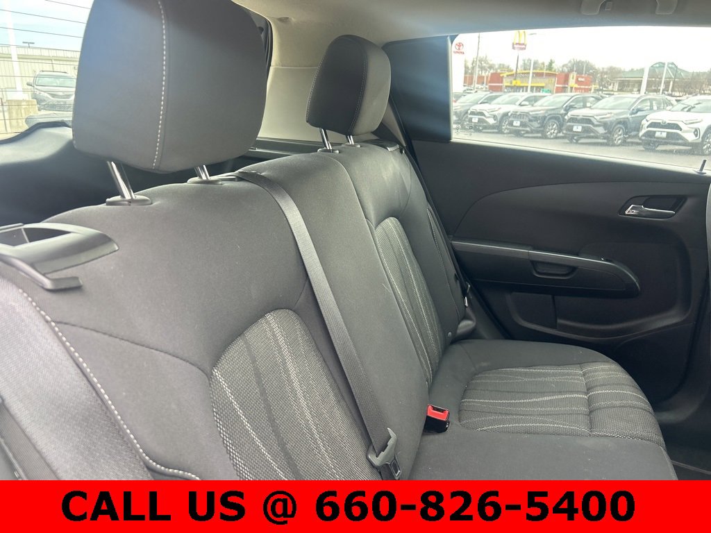 Used 2014 Chevrolet Sonic LT image 7