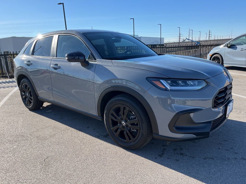Used 2026 Honda HR-V Sport image 3