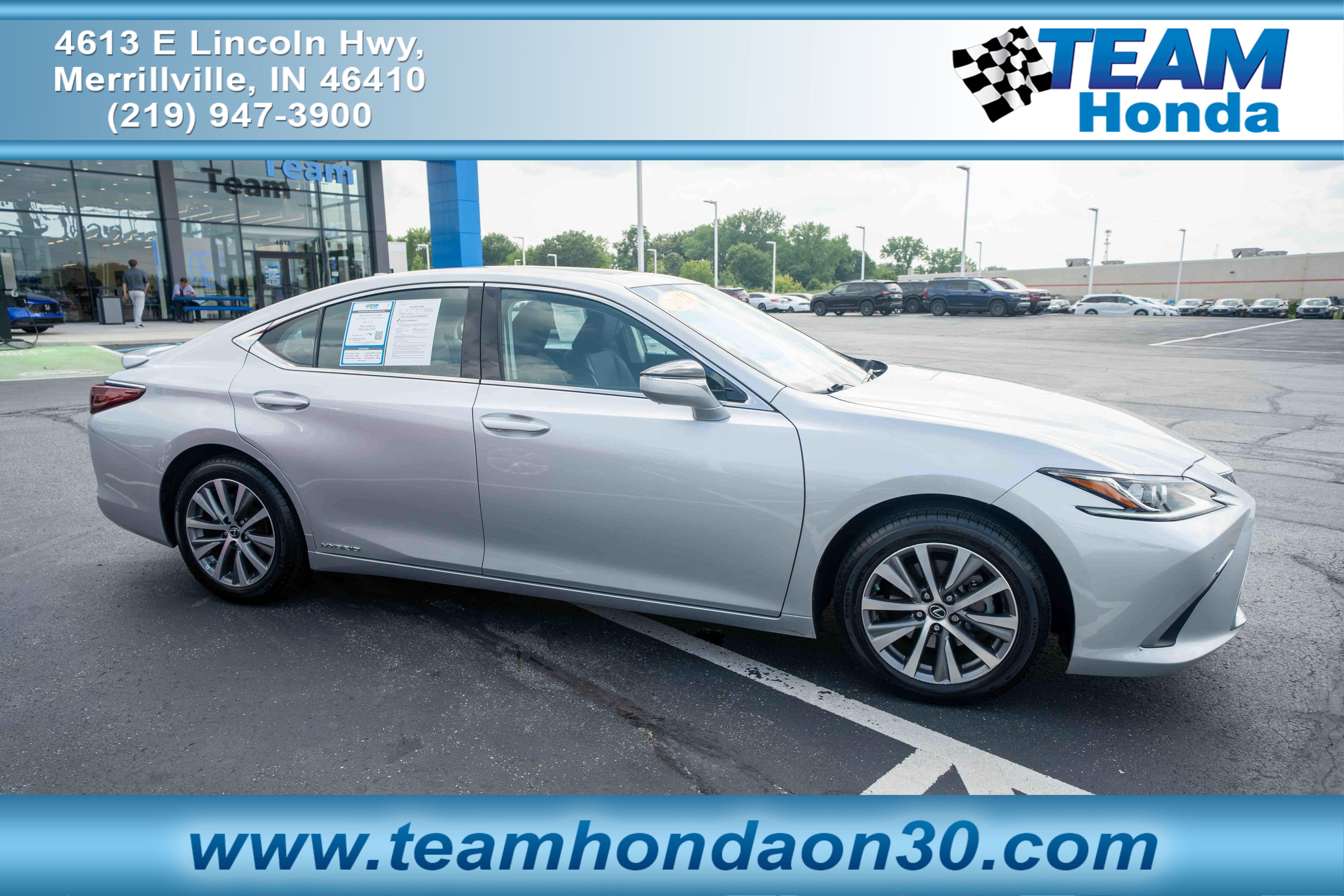 Used 2021 Lexus ES 300h w/ Premium Package