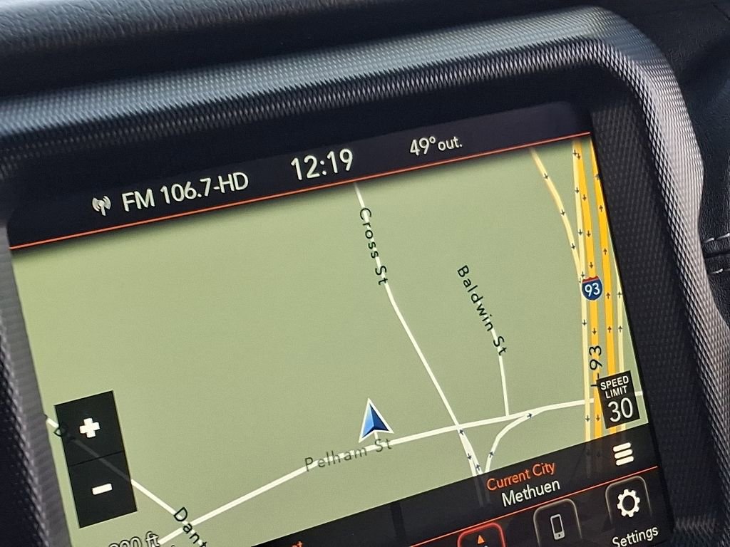 Used 2023 Jeep Wrangler Unlimited Sahara w/ Cold Weather Group AWD/4WD image 35