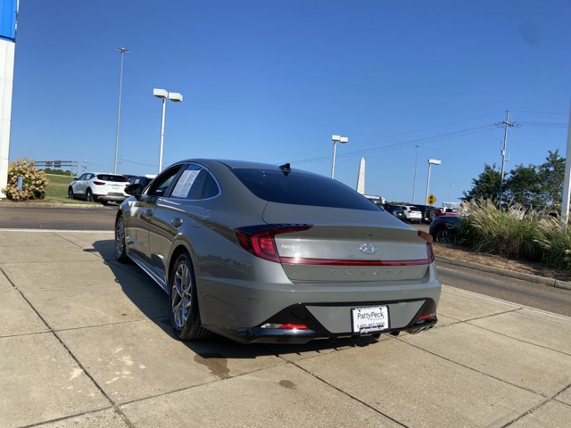 Used 2023 Hyundai Sonata SEL FWD image 13
