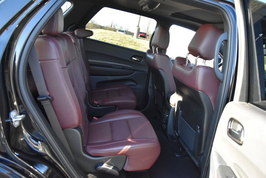 Used 2025 Dodge Durango GT image 32