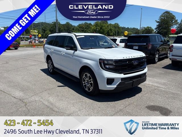 Used 2025 Ford Expedition Active