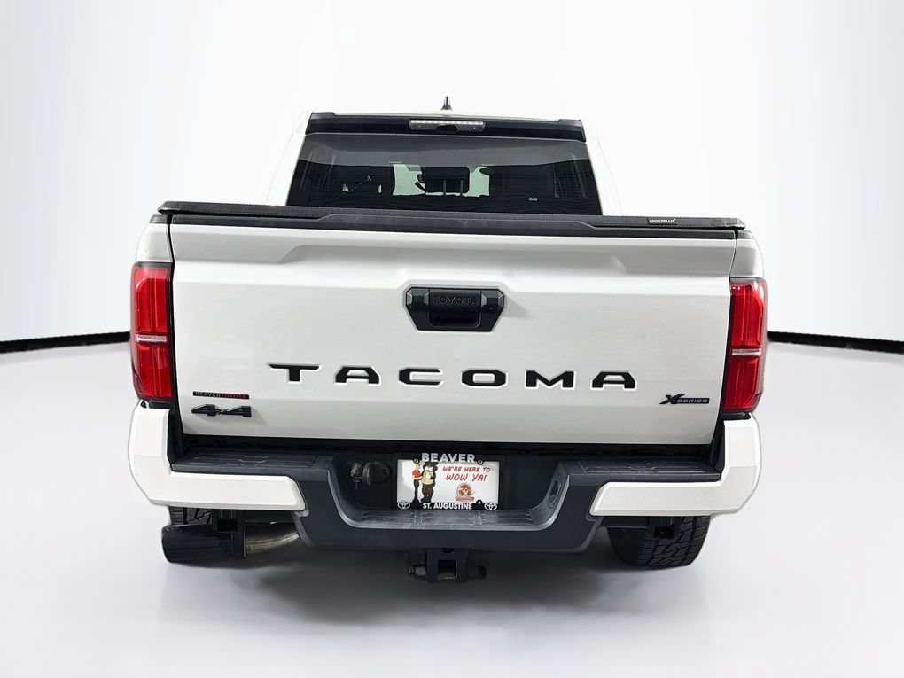 Used 2025 Toyota Tacoma SR5 AWD/4WD image 8