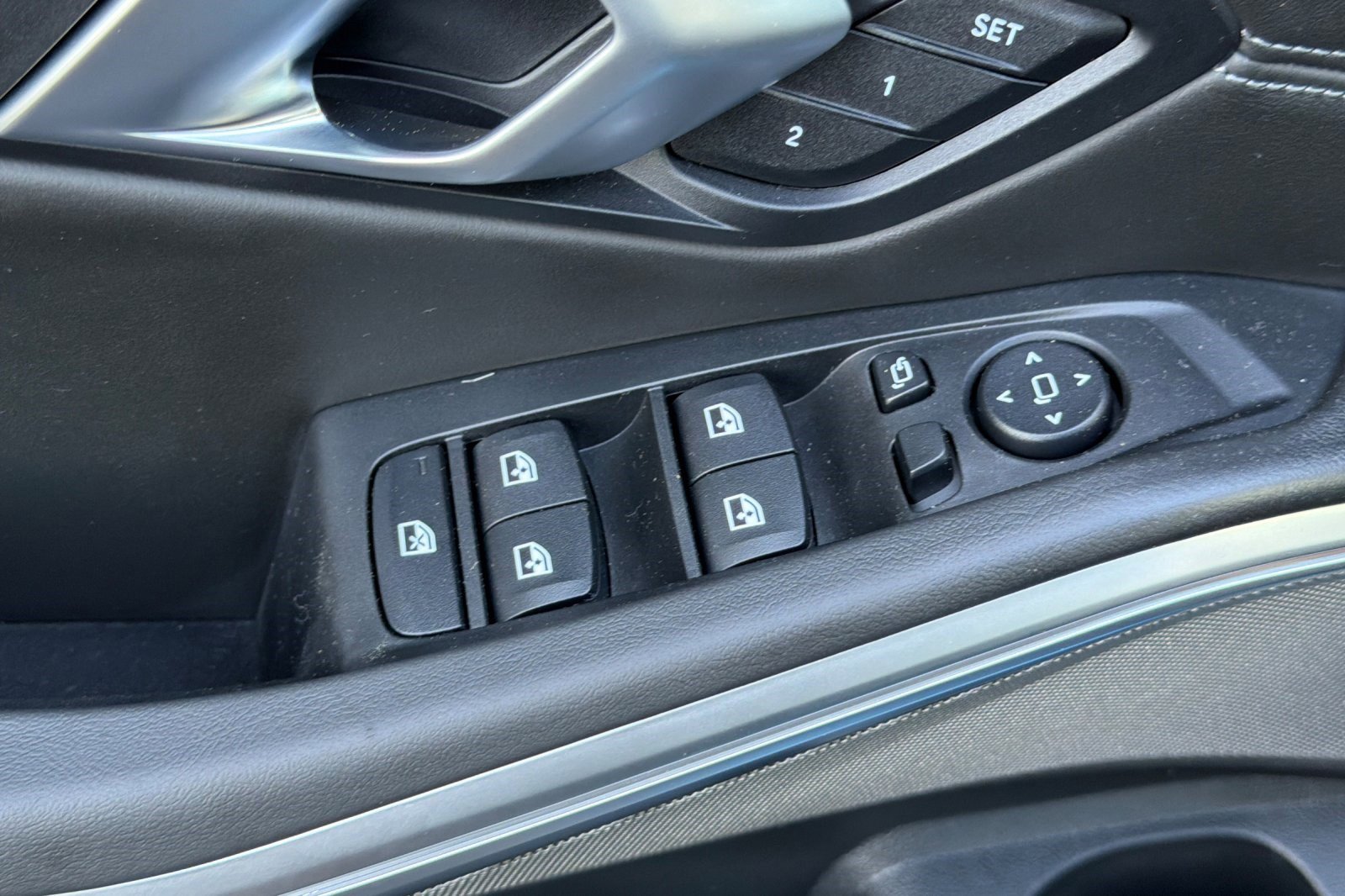 Used 2025 BMW M3 Competition w/ M Carbon Exterior Package image 13