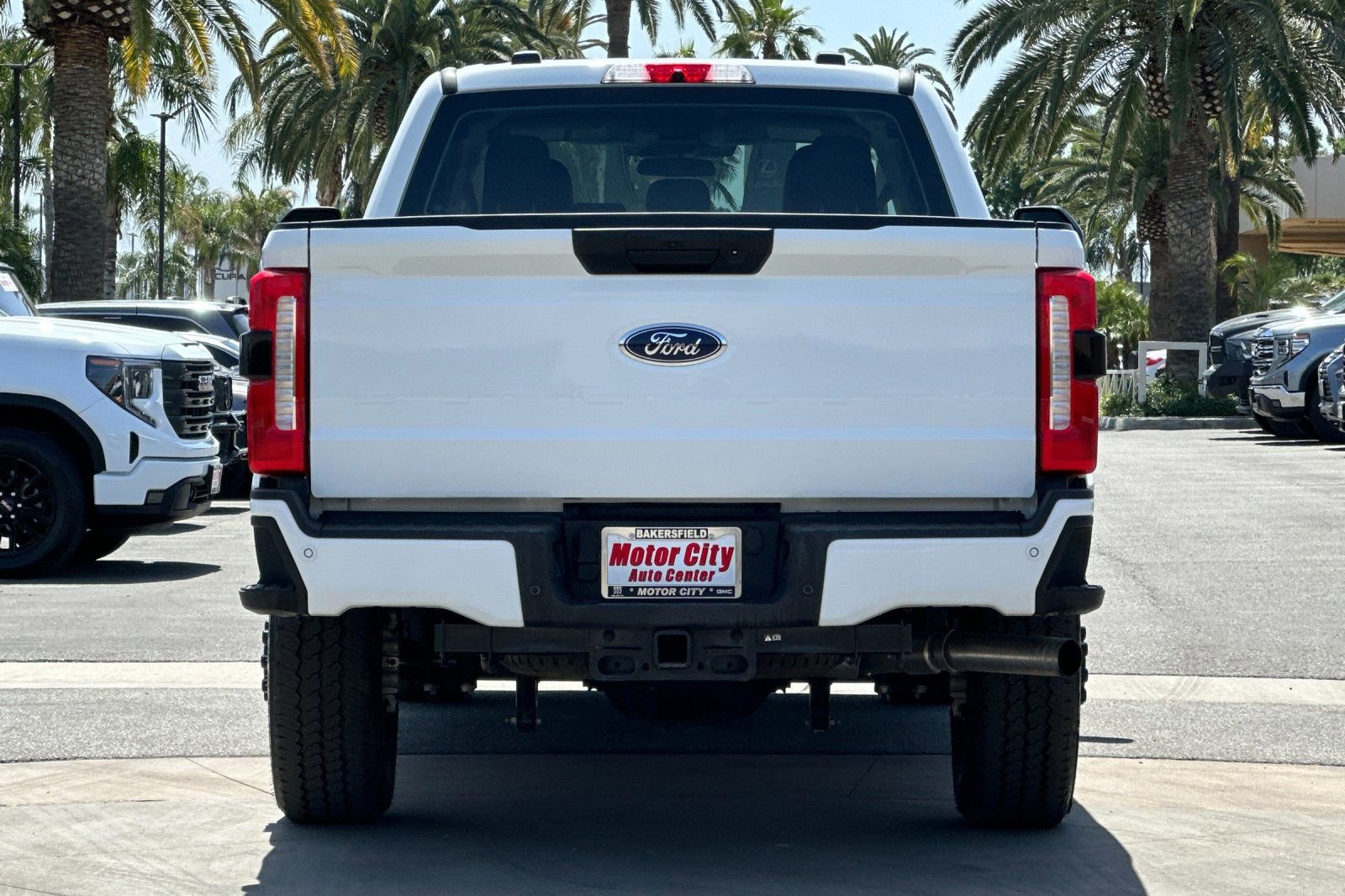 Used 2025 Ford F250 XL w/ STX Appearance Package image 5