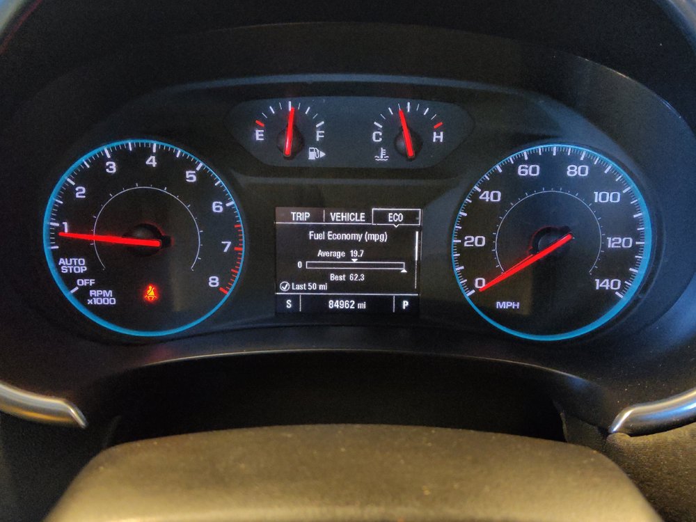 Used 2020 Chevrolet Malibu LT FWD image 23