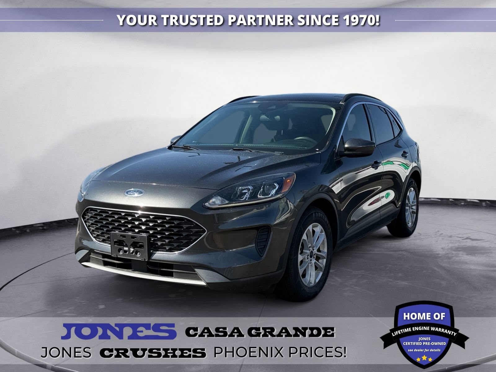 Used 2020 Ford Escape SE FWD image 1