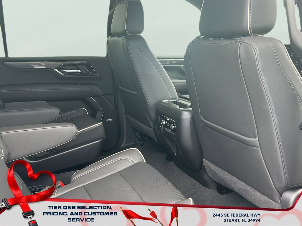 New 2025 GMC Yukon XL Elevation image 24