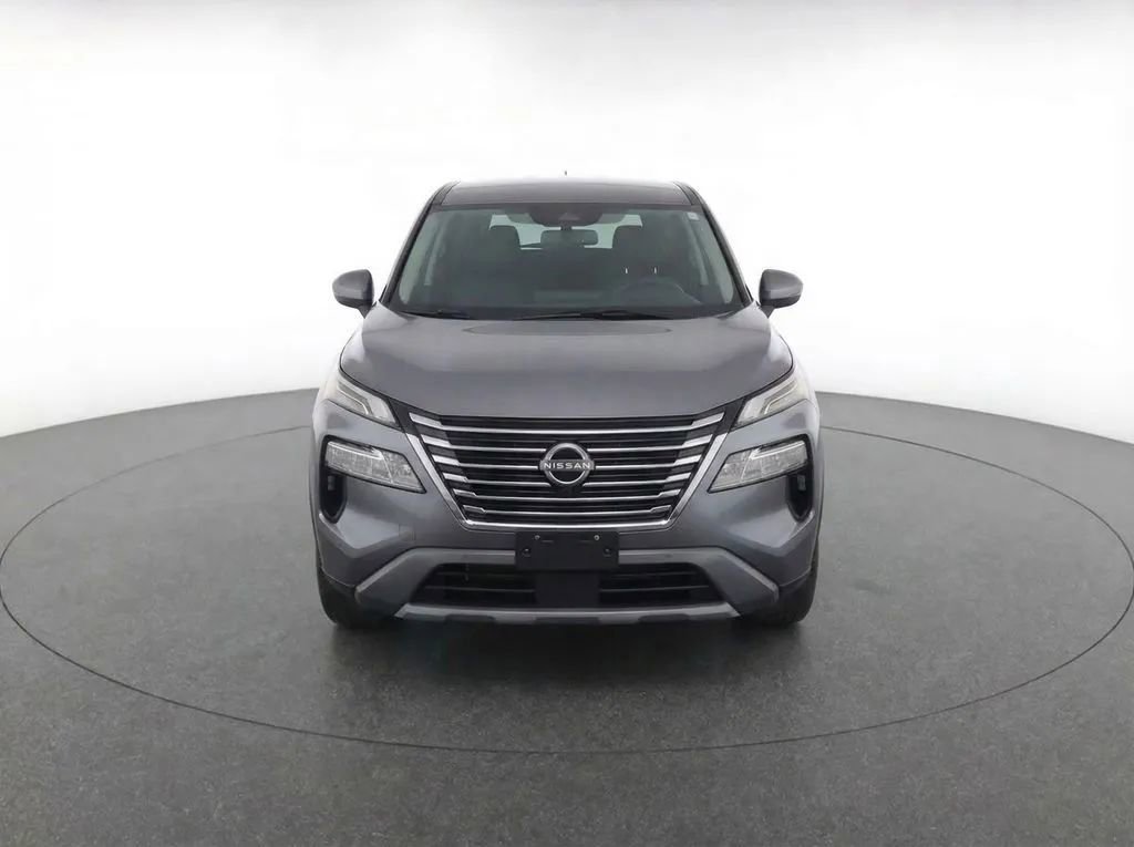 Used 2026 Nissan Rogue SV image 5