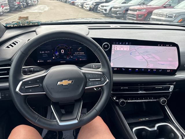 Used 2026 Chevrolet Traverse LT w/ Driver Confidence Package AWD/4WD image 10