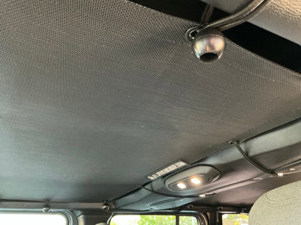 Used 2024 Jeep Wrangler Unlimited w/ Convenience Group image 12