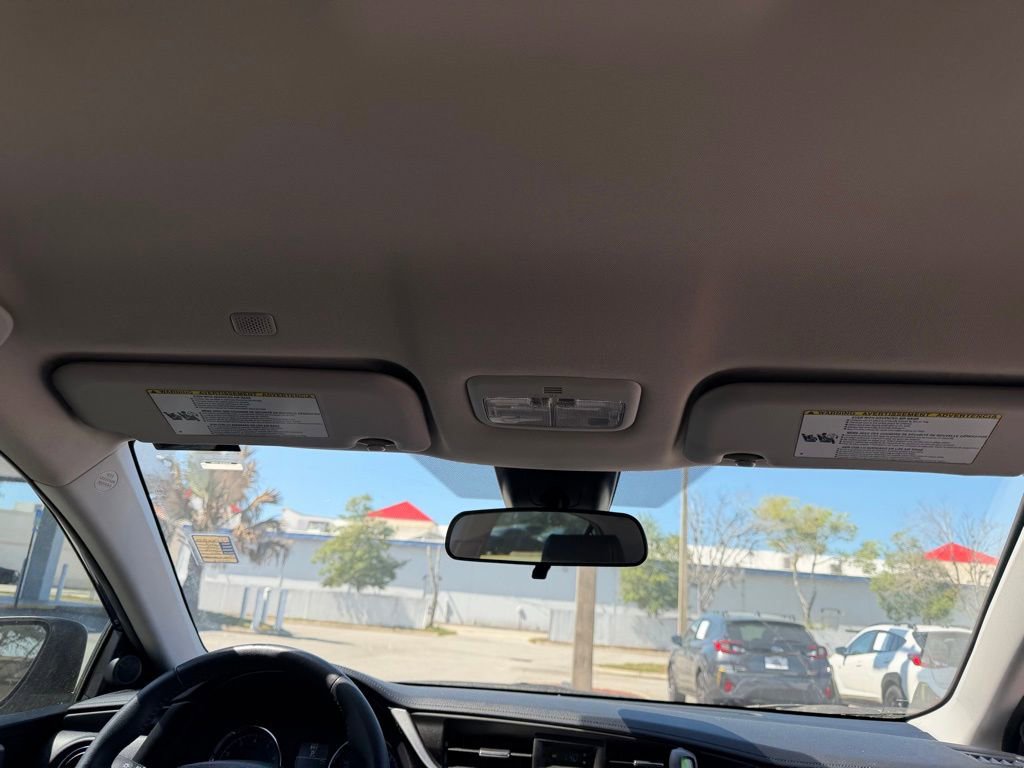 Used 2019 Toyota Corolla SE image 21