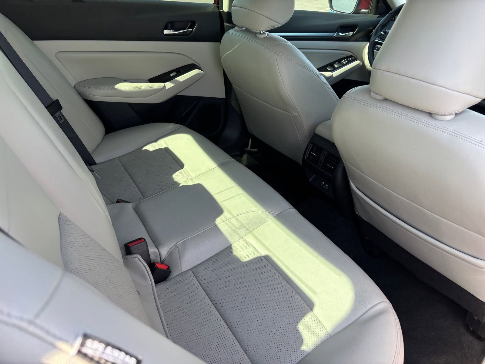 Used 2023 Nissan Altima 2.5 SL image 16