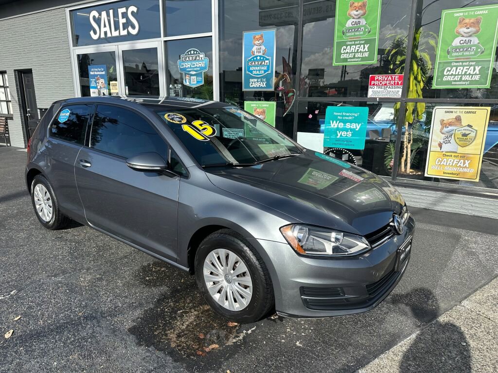 Used 2015 Volkswagen Golf Launch Edition image 3