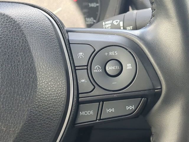 Certified 2024 Toyota Corolla SE image 23