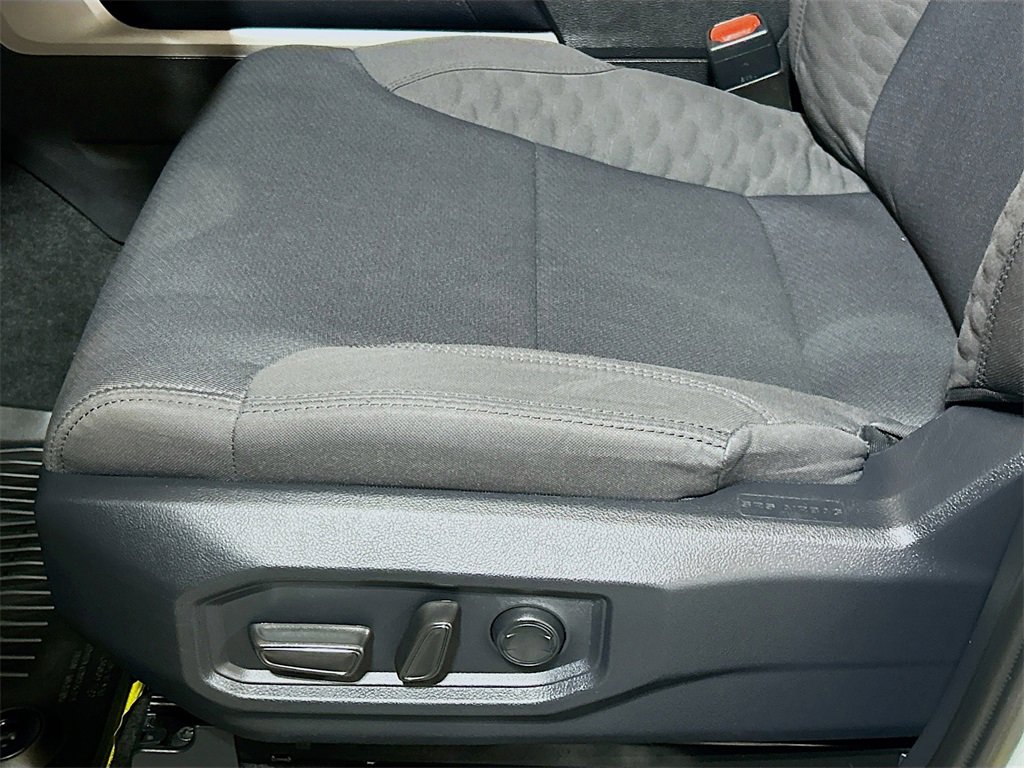 Used 2025 Toyota Tundra SR5 image 16