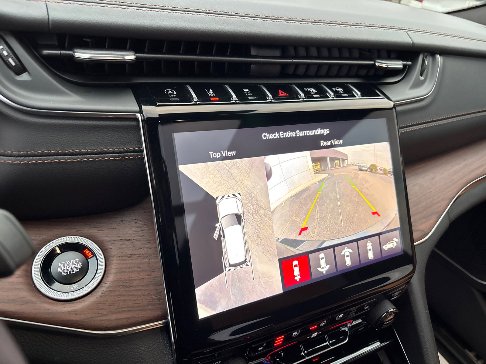 Used 2025 Jeep Grand Cherokee L Summit image 20