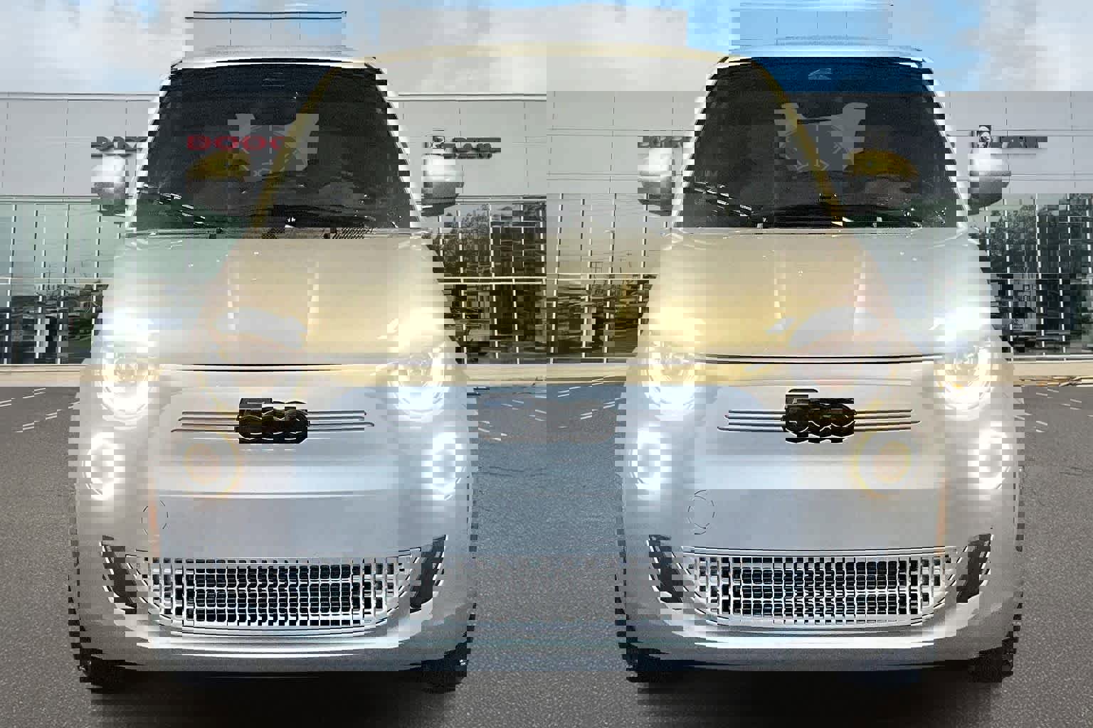 New 2025 FIAT 500 e image 6