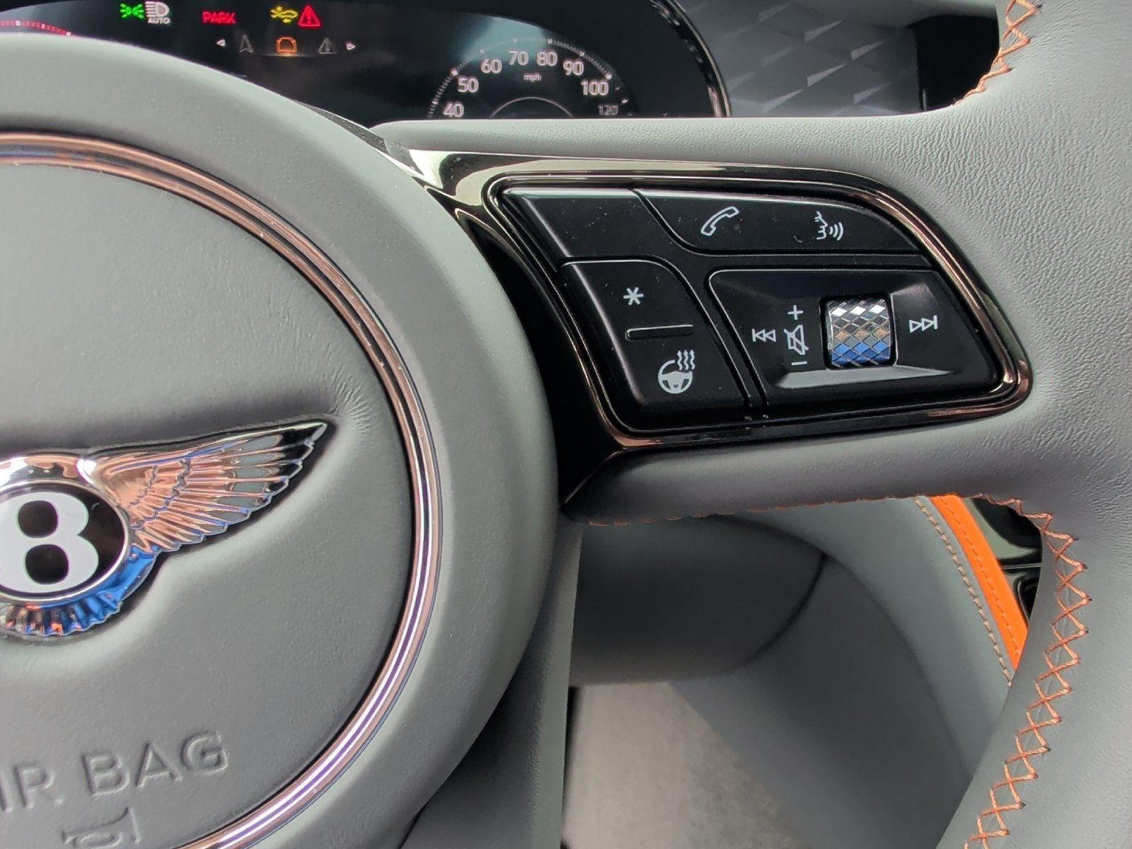 New 2025 Bentley Flying Spur Plug-In Hybrid AWD/4WD image 27