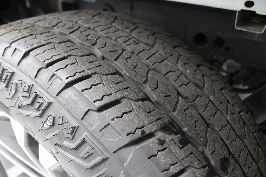 Certified 2022 Ford F150 XL w/ STX Appearance Package image 20