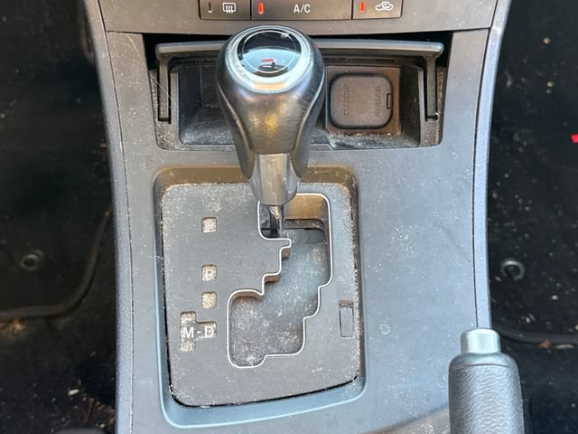 Used 2012 MAZDA MAZDA3 i Touring FWD image 30