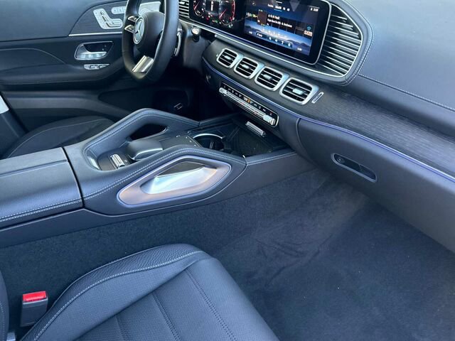 New 2026 Mercedes-Benz GLS 450 4MATIC image 15