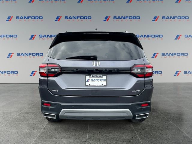 Used 2023 Honda Pilot Elite image 4