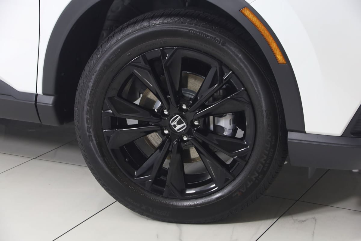 Used 2026 Honda CR-V Sport Touring image 17