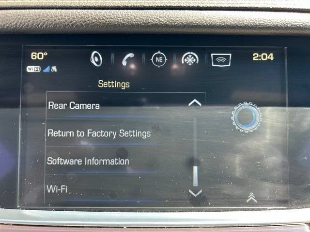 Used 2018 Cadillac XT5 Luxury w/ Driver Awareness Package AWD/4WD image 34
