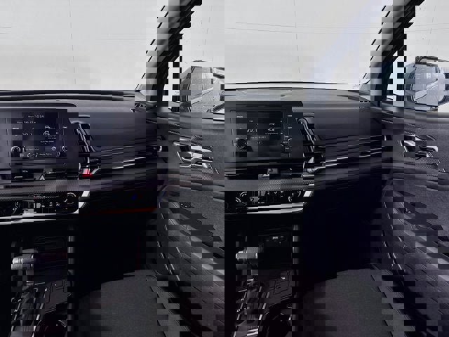 Certified 2025 Kia Sportage LX image 23