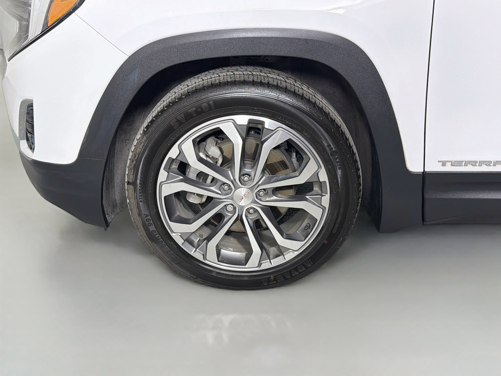 Used 2020 GMC Terrain SLT w/ Preferred Package FWD image 30