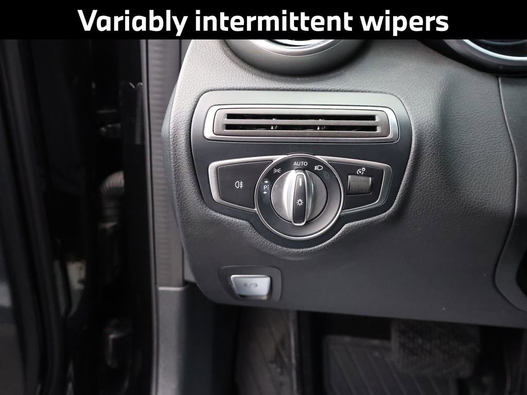 Used 2021 Mercedes-Benz C 300 4MATIC Sedan image 33