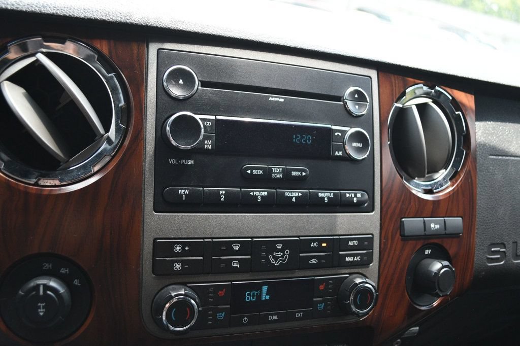 Used 2011 Ford F350 Lariat w/ Lariat Interior Pkg AWD/4WD image 6