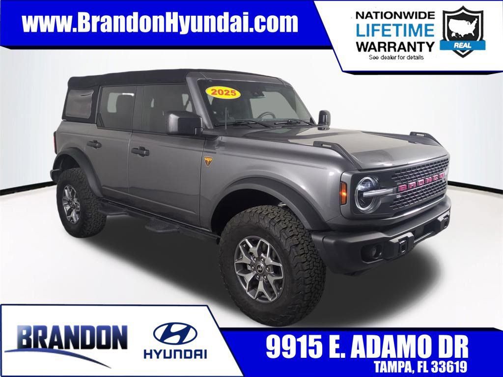 Used 2025 Ford Bronco Badlands AWD/4WD image 1