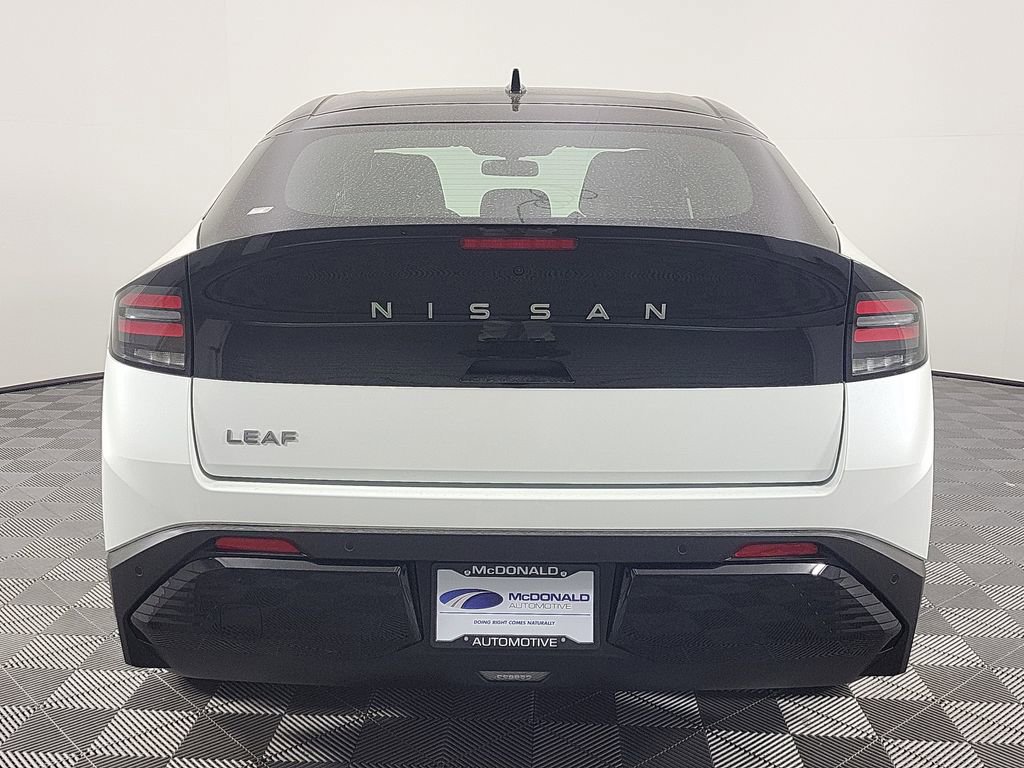 New 2026 Nissan Leaf SV+ w/ Floor Mat Package (SV+) image 4