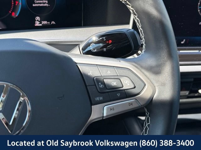 Used 2025 Volkswagen Tiguan SE AWD/4WD image 39
