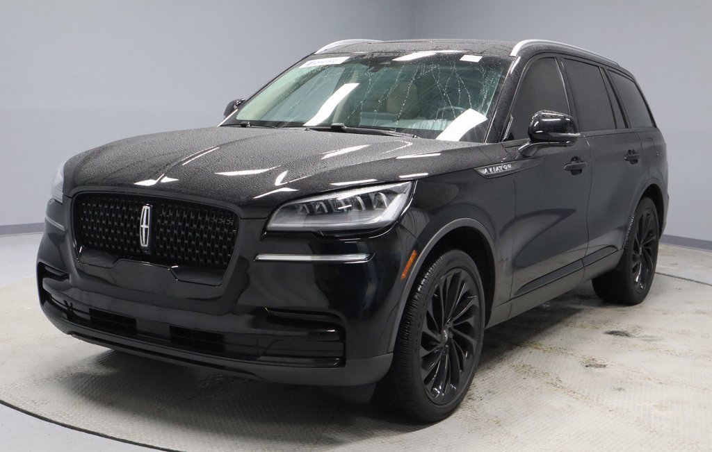 Used 2023 Lincoln Aviator Reserve w/ Class IV Trailer Tow Package image 9