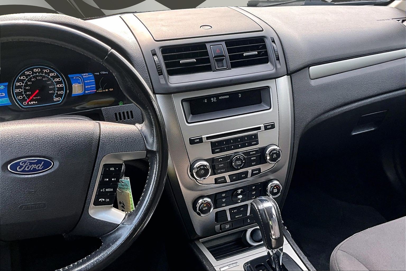 Used 2012 Ford Fusion Hybrid FWD image 6
