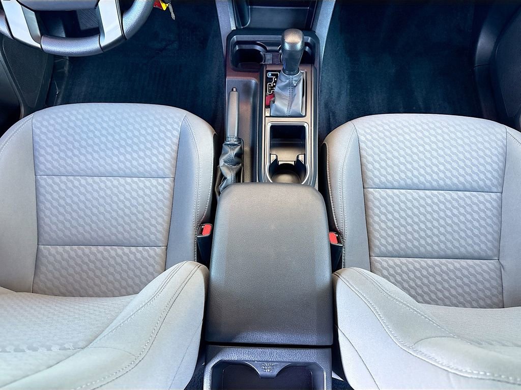 Used 2023 Toyota Tacoma SR AWD/4WD image 16
