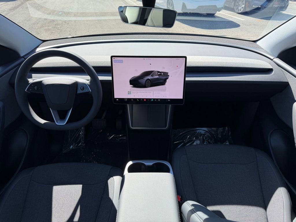 Used 2026 Tesla Model Y 2WD image 25